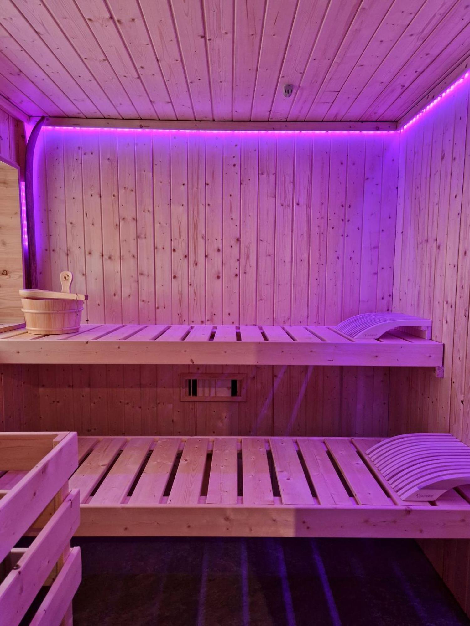 Chalet Diognysos B&B, Boutique Hotel & Wellness Crans-Montana Exteriör bild
