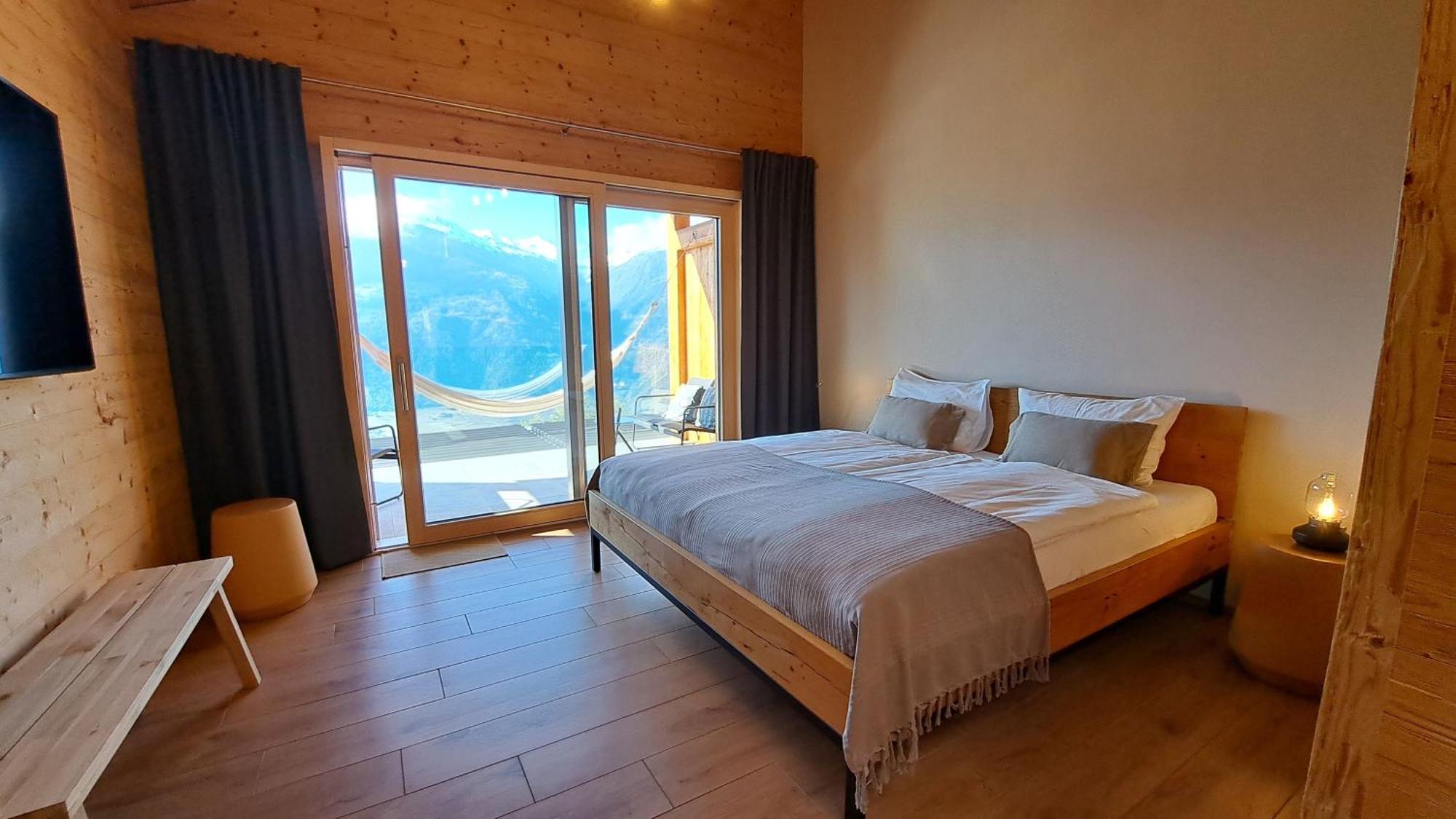 Chalet Diognysos B&B, Boutique Hotel & Wellness Crans-Montana Exteriör bild